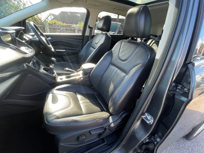 2025 Ford Kuga