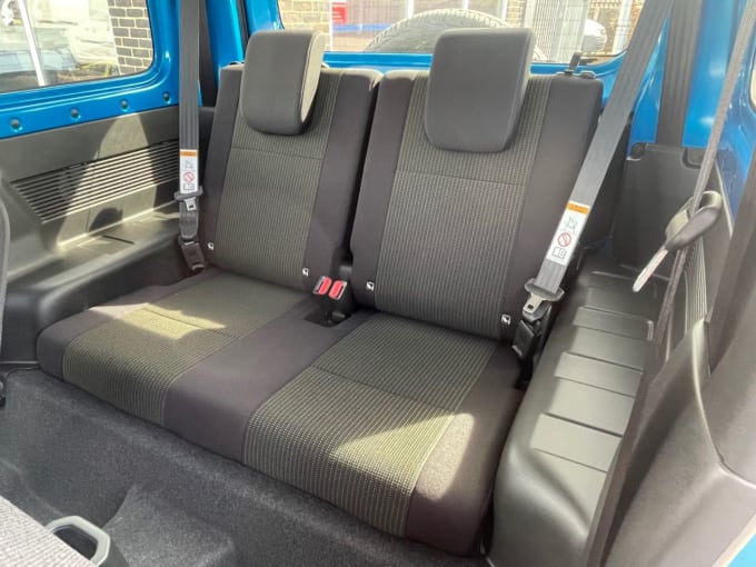 2025 Suzuki Jimny