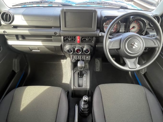2025 Suzuki Jimny