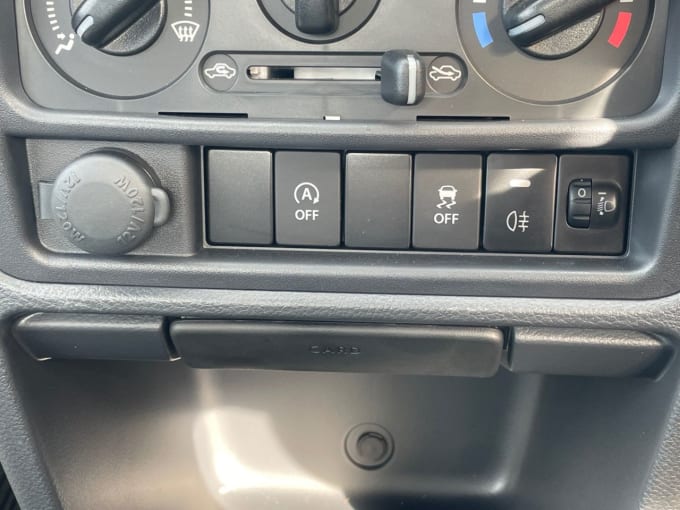 2025 Suzuki Carry