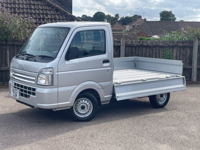 2025 Suzuki Carry