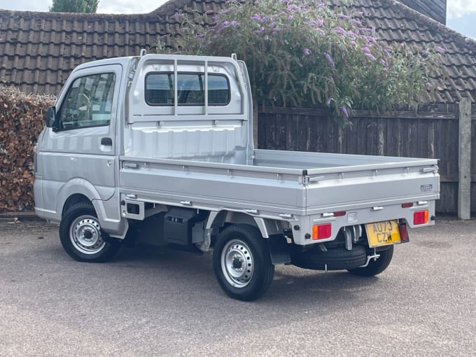 2025 Suzuki Carry