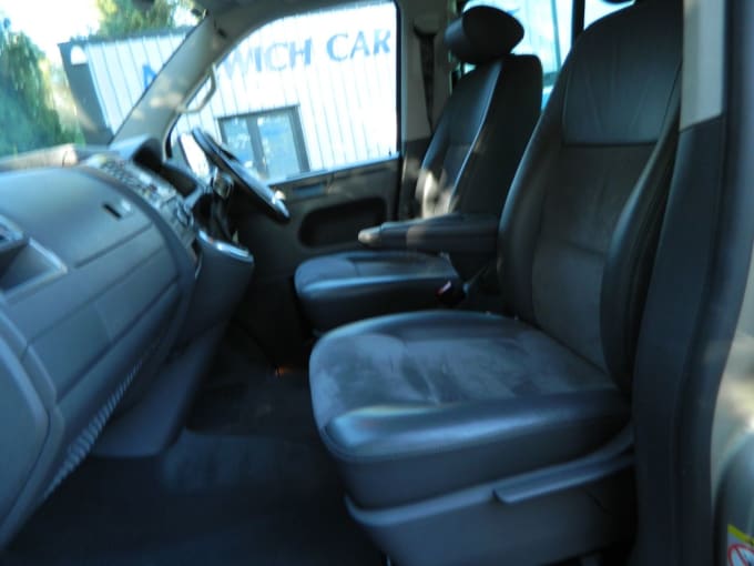 2025 Volkswagen Caravelle