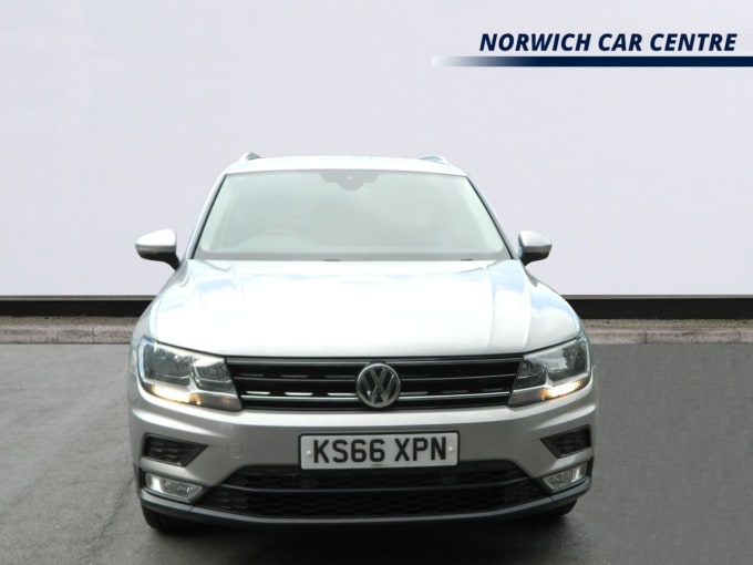 2025 Volkswagen Tiguan