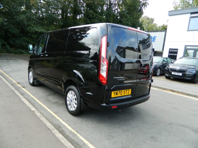 2025 Ford Transit Custom