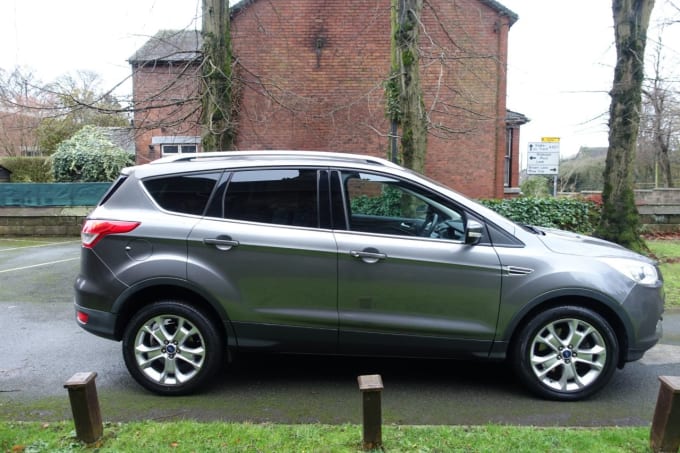2025 Ford Kuga