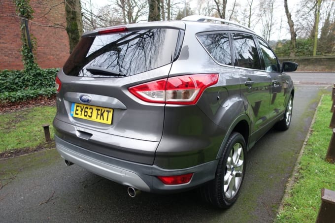 2025 Ford Kuga