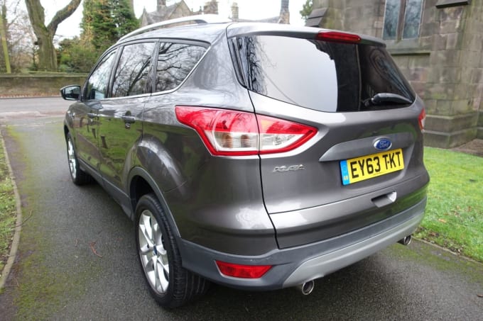 2025 Ford Kuga