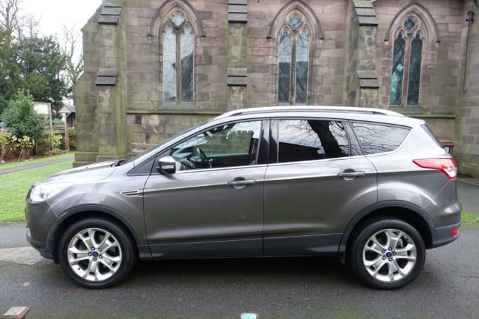 2025 Ford Kuga