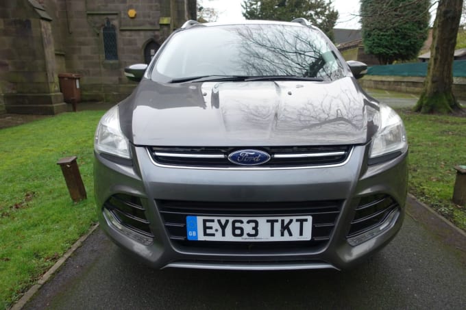 2025 Ford Kuga