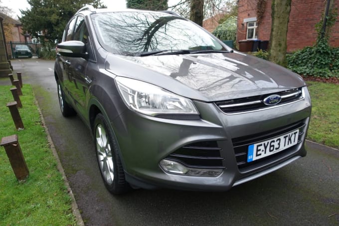 2025 Ford Kuga