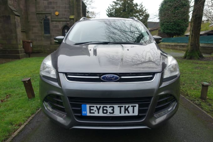 2025 Ford Kuga