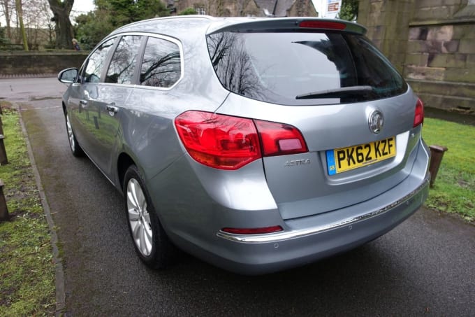 2012 Vauxhall Astra