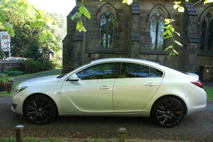 2025 Vauxhall Insignia