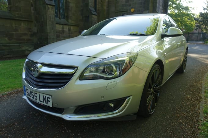 2025 Vauxhall Insignia