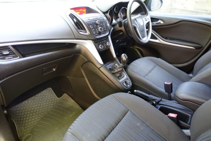 2025 Vauxhall Zafira Tourer