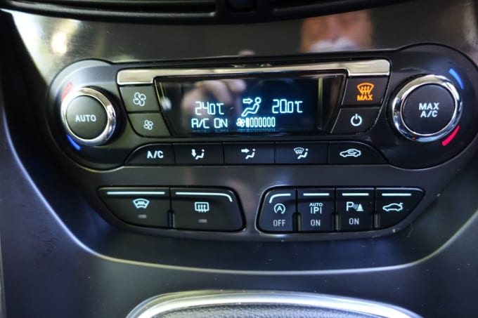 2025 Ford Kuga