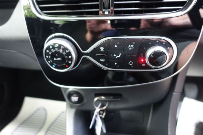 2025 Renault Clio