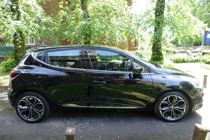 2025 Renault Clio