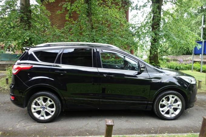 2025 Ford Kuga