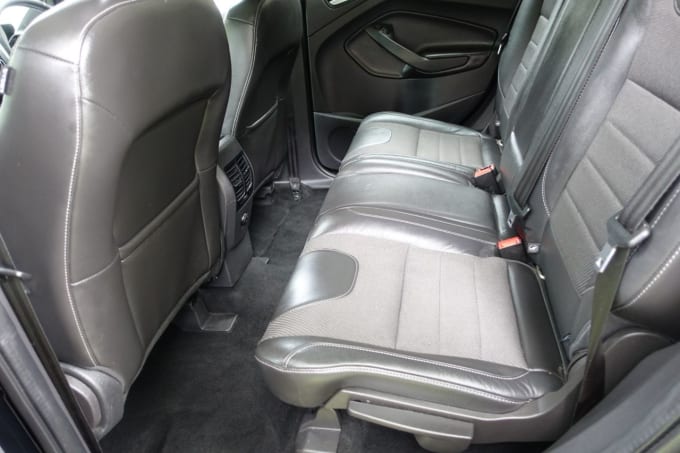 2025 Ford Kuga