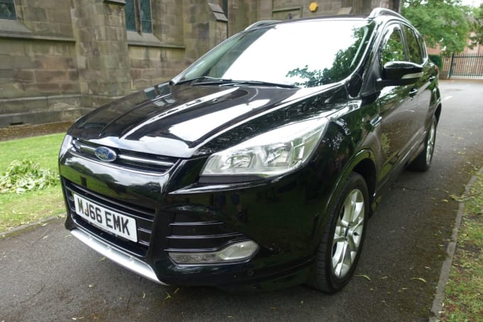 2025 Ford Kuga