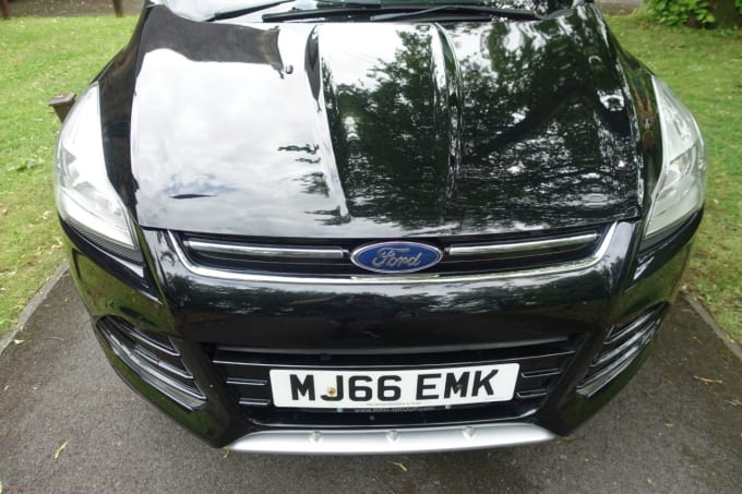 2025 Ford Kuga