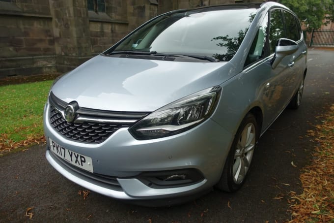 2025 Vauxhall Zafira Tourer
