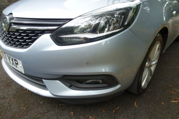 2025 Vauxhall Zafira Tourer