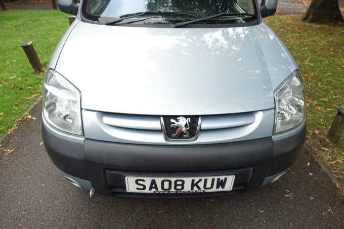 2025 Peugeot Partner Combi