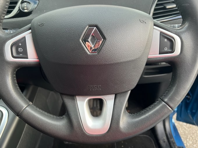 2012 Renault Scenic