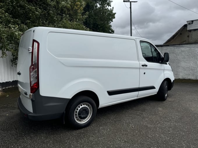 2024 Ford Transit Custom