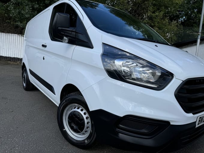 2024 Ford Transit Custom