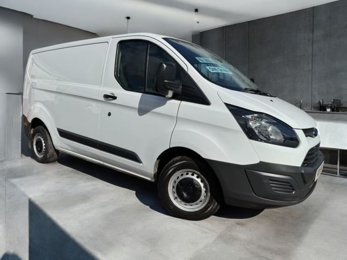 2025 Ford Transit Custom