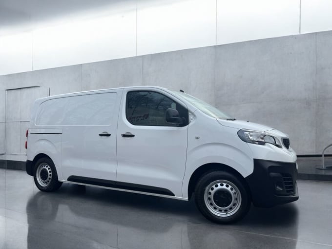 2025 Peugeot Expert