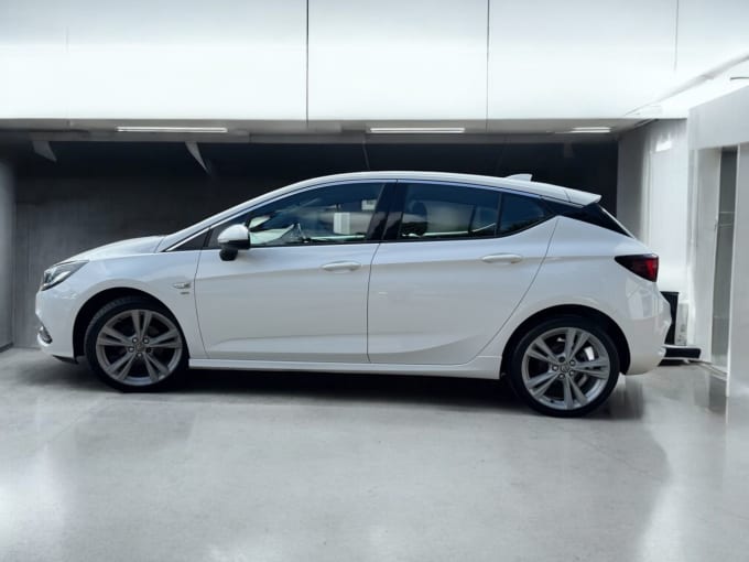 2025 Vauxhall Astra