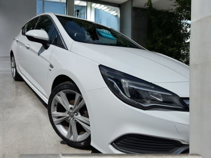2025 Vauxhall Astra