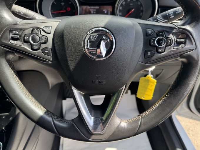 2025 Vauxhall Astra