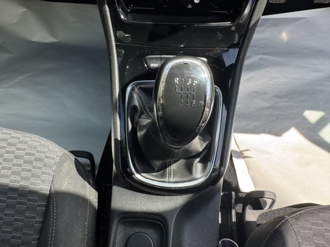 2025 Vauxhall Astra