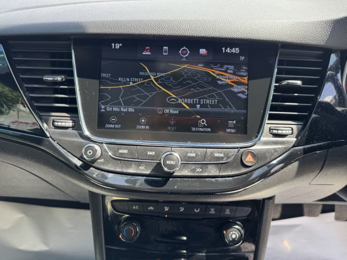 2025 Vauxhall Astra