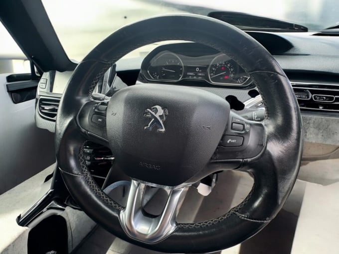 2025 Peugeot 2008