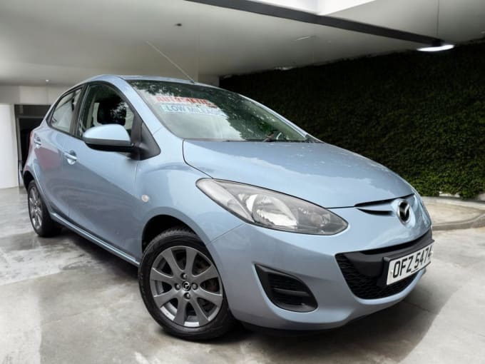 2025 Mazda Mazda2