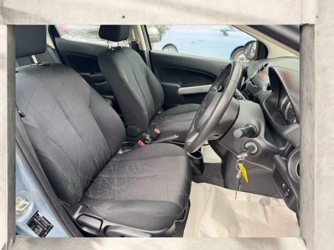 2025 Mazda Mazda2
