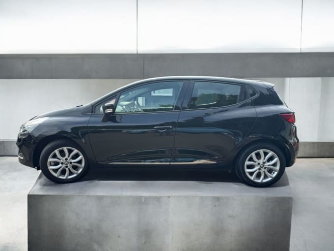 2025 Renault Clio