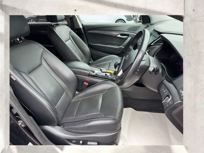 2025 Hyundai I40