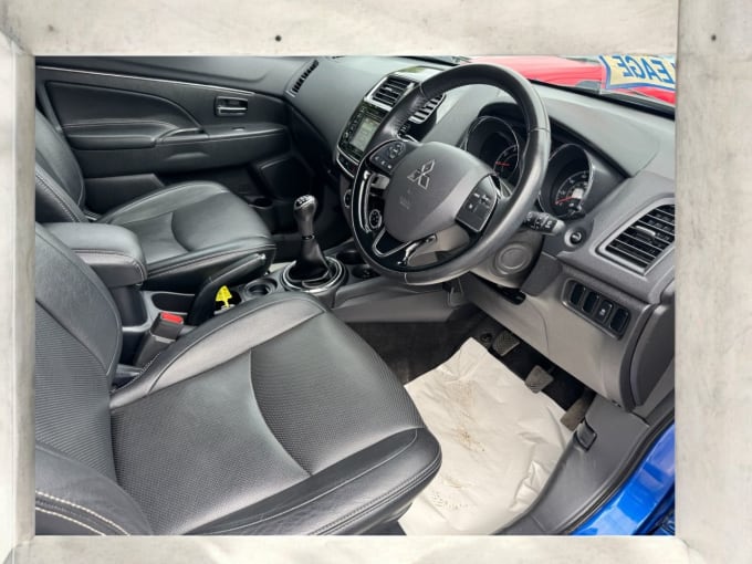 2025 Mitsubishi Asx
