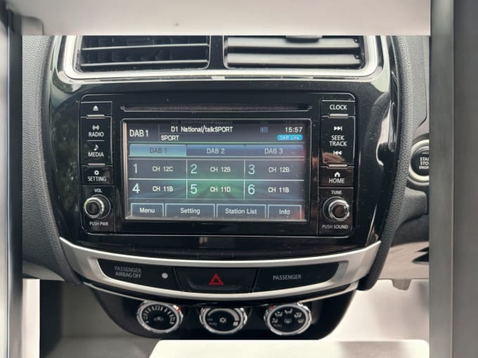 2025 Mitsubishi Asx
