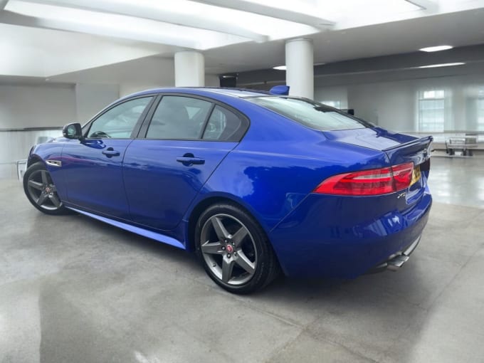 2025 Jaguar Xe