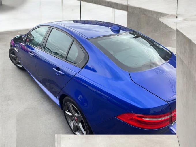 2025 Jaguar Xe