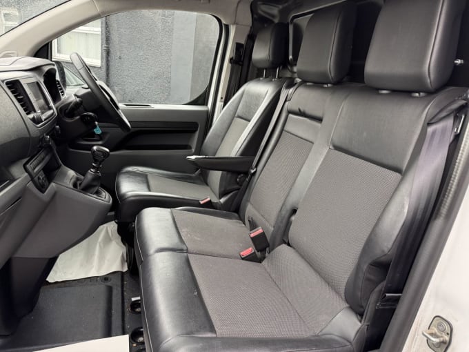 2025 Vauxhall Vivaro